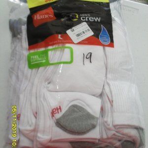 HANES MEN'S CREW SUPER VALUE SOCKS 19 PACK